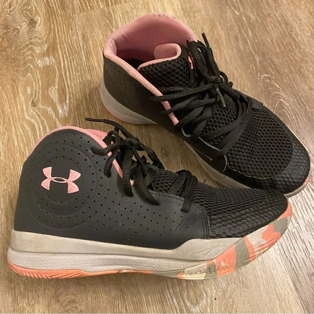 Under Armour pink black camo Jet hi top basketball athletic Shoes sneaker 6Y